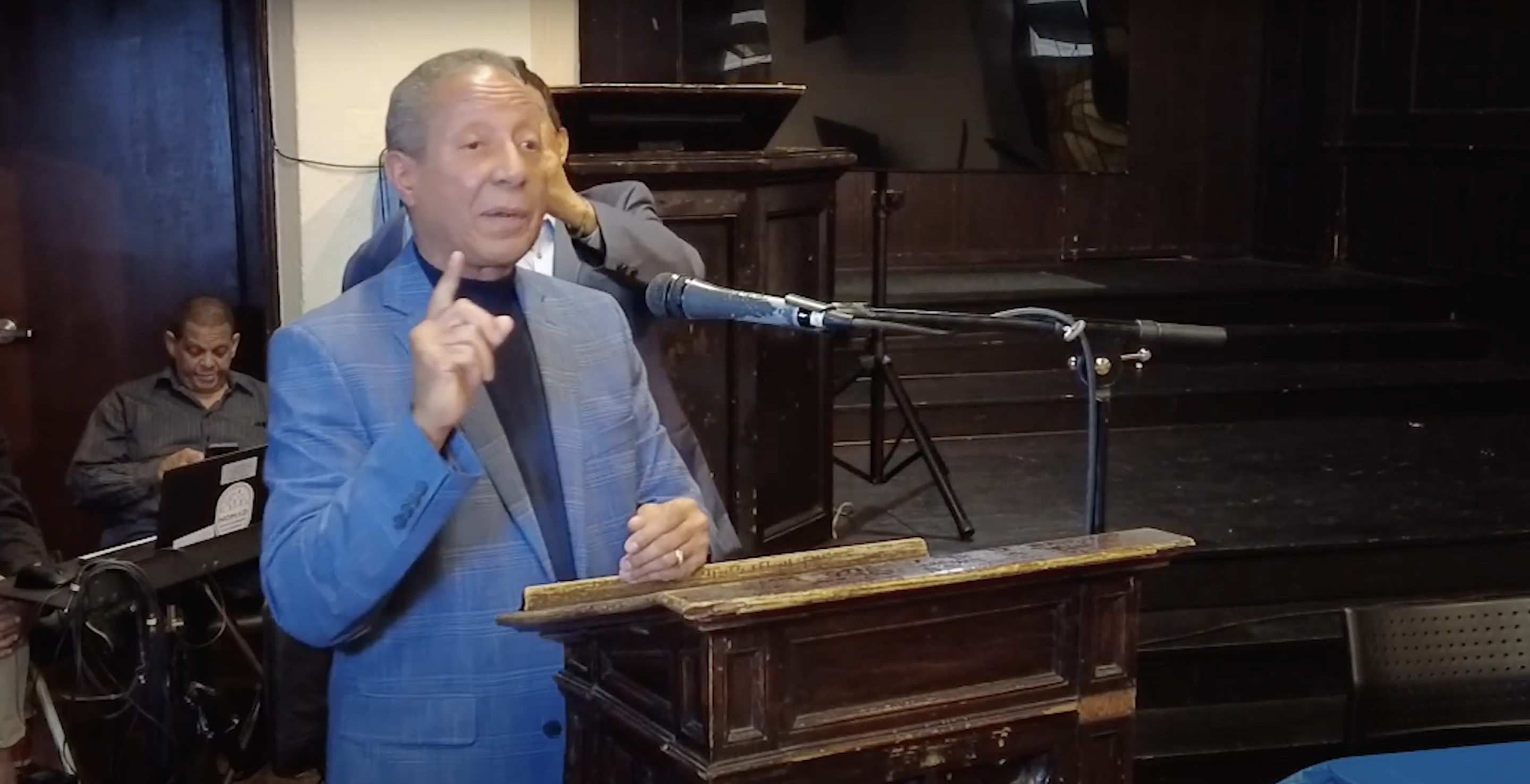 Captura de pantalla 2024-11-18 a la(s) 2.50.37 p. m.